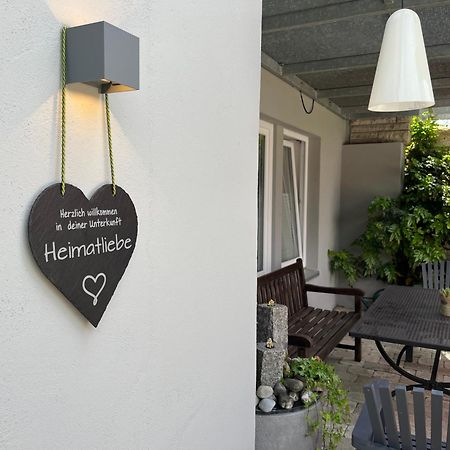 Schoene Ferienwohnung 2,5 Zimmer In Stadtnaehe Mit Eigenem Hofgarten Balingen Exterior foto